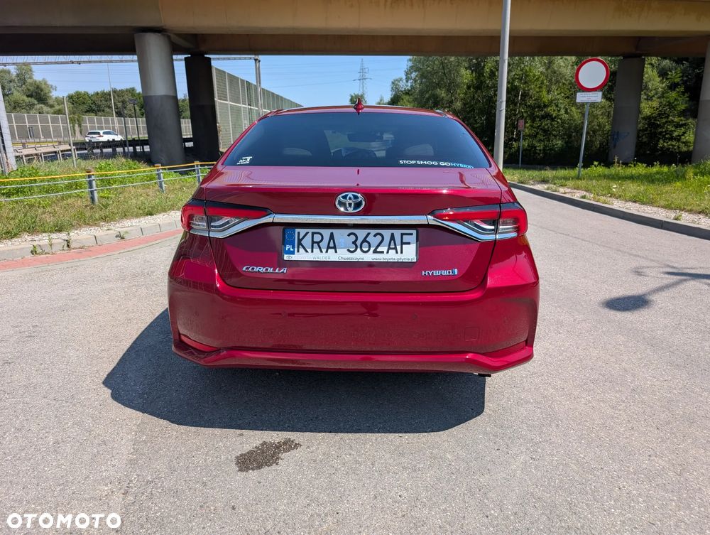Toyota Corolla 1.8 Hybrid Executive - 13
