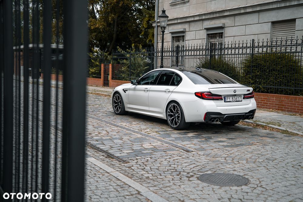 BMW M5 - 4
