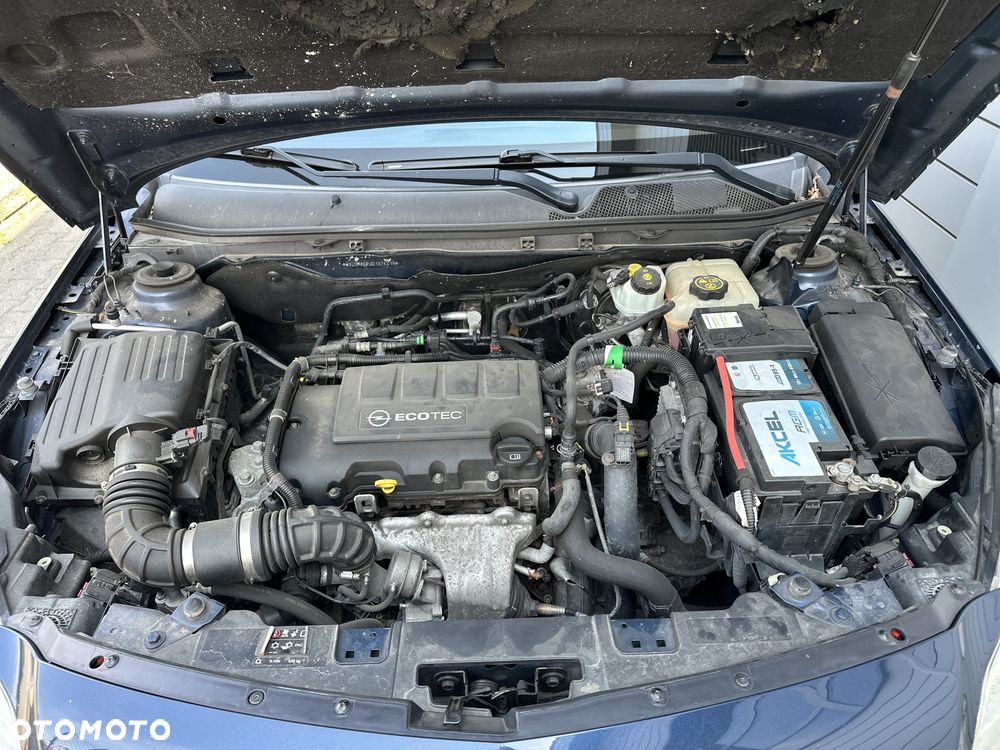 Opel Insignia - 34