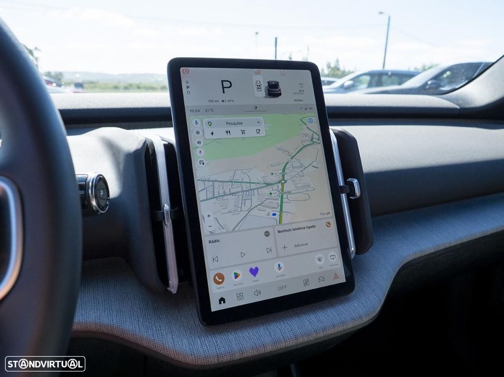 Volvo EX30 Single Motor Extended Range RWD Plus - 34