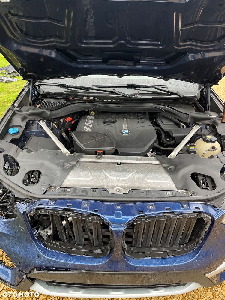 BMW X3 xDrive30i Advantage - 27