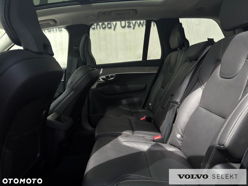 Volvo XC 90 - 33