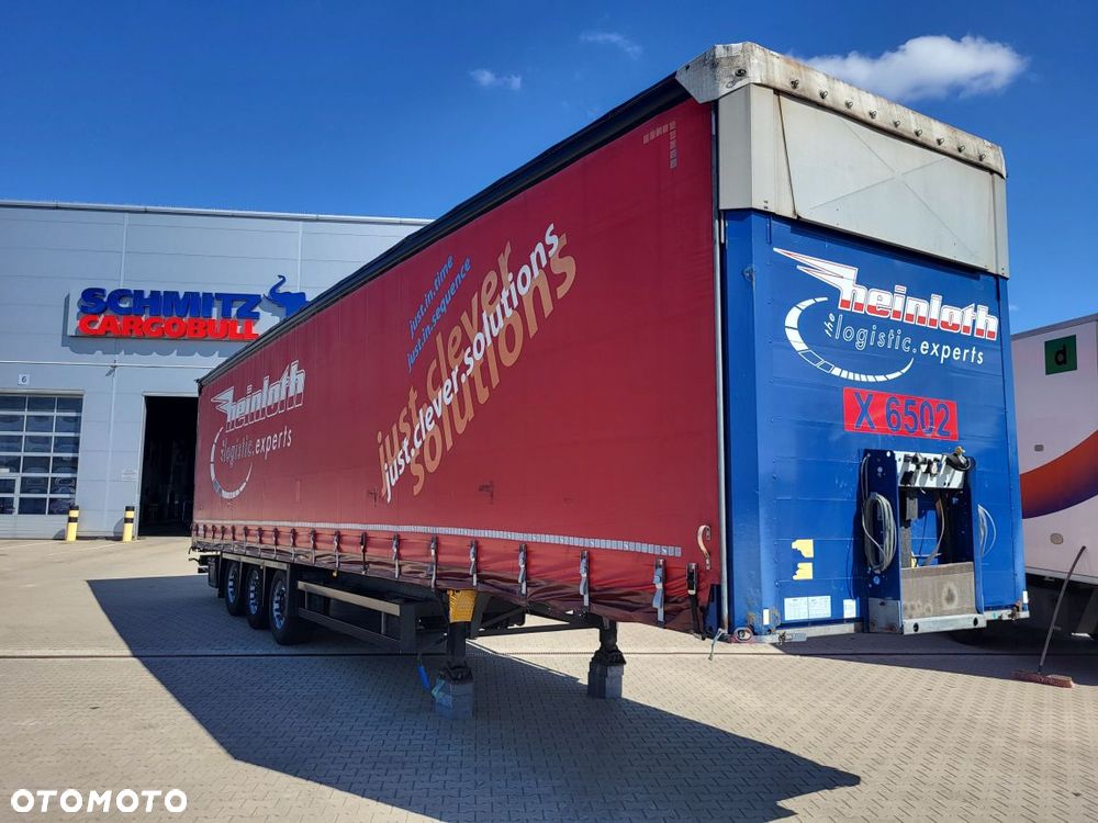 Schmitz Cargobull SCS Mega Varios; dach podnoszony; koła 385/55 R22,5 - 1