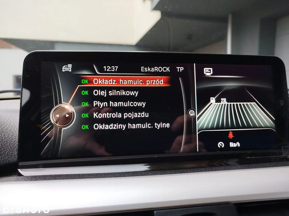 BMW Seria 3 320i Luxury Line - 2