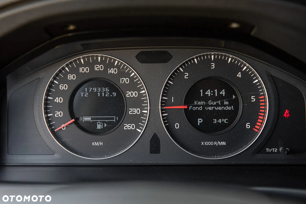 Volvo XC 70 - 20