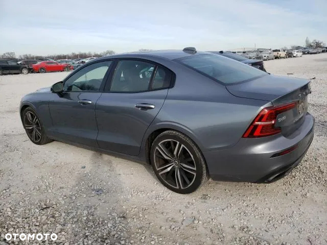 Volvo S60 - 2