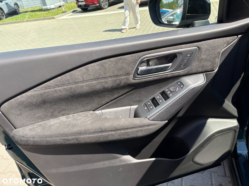 Nissan Qashqai - 11