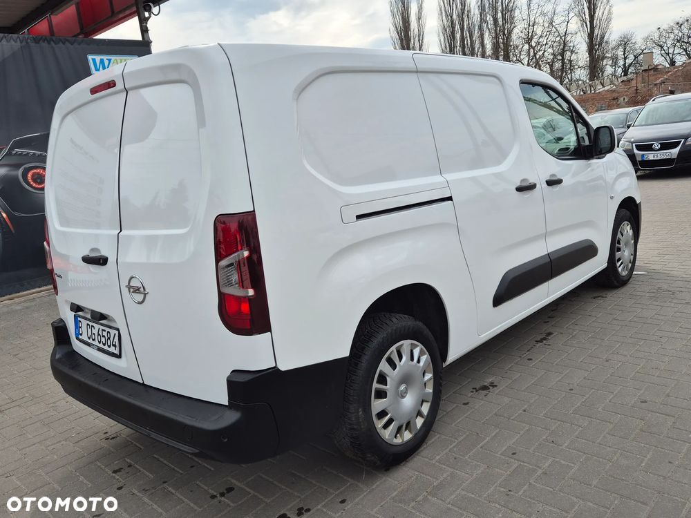 Opel COMBO - 10