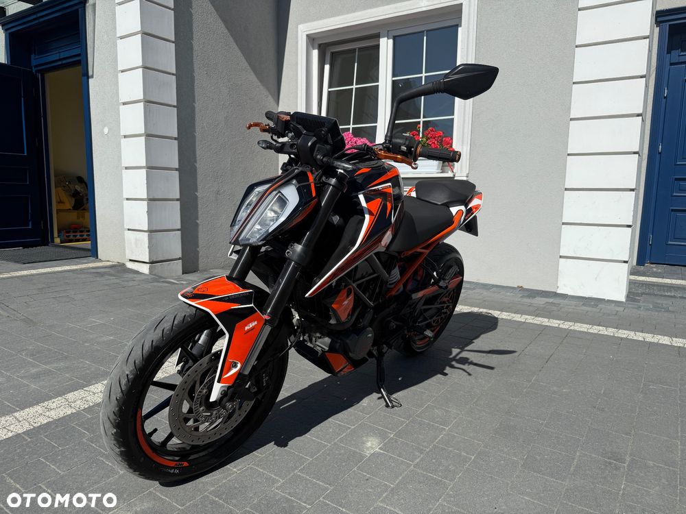 KTM Duke 125 - 11