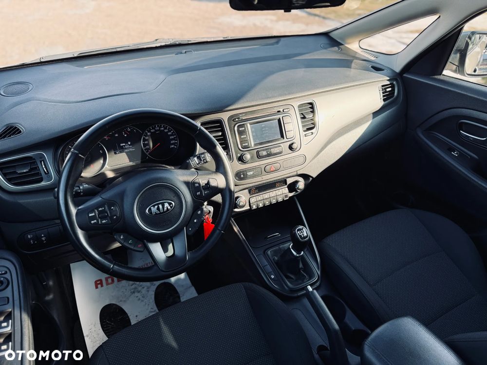 Kia Carens 1.7 CRDi L - 24