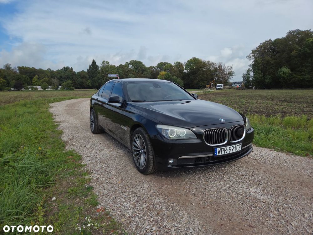 BMW Seria 7 2009 photo 2