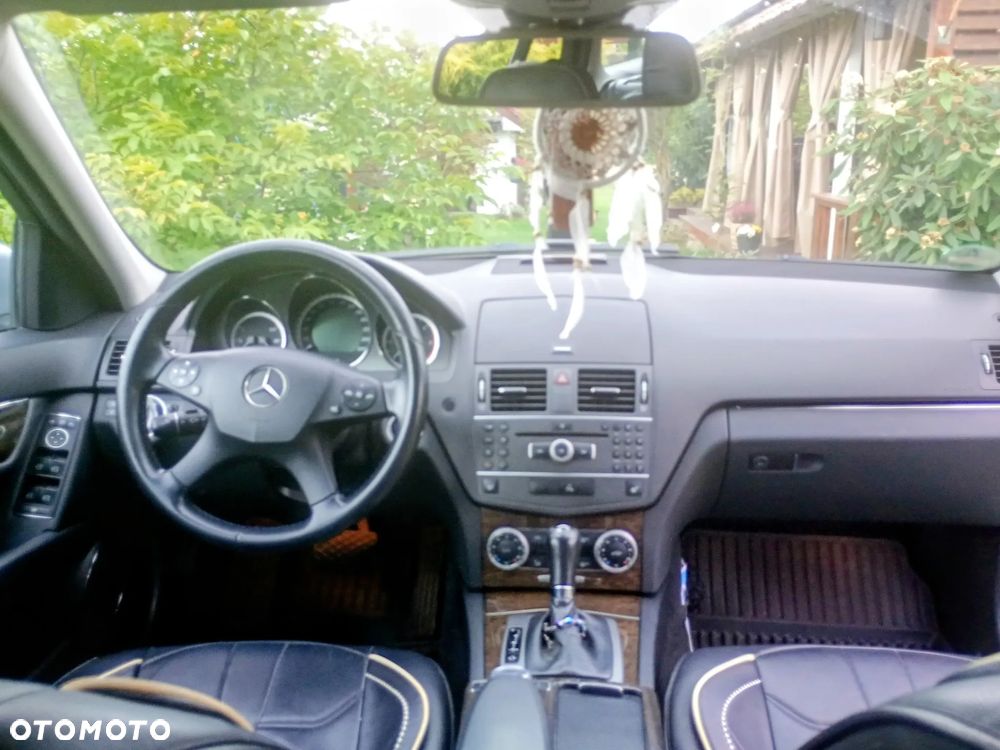 Mercedes-Benz Klasa C - 9