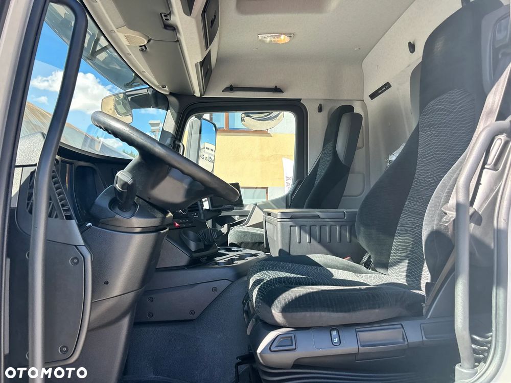 Mercedes-Benz ANTOS 2527 6X2*4 EURO6 BOX L-9700mm - 19