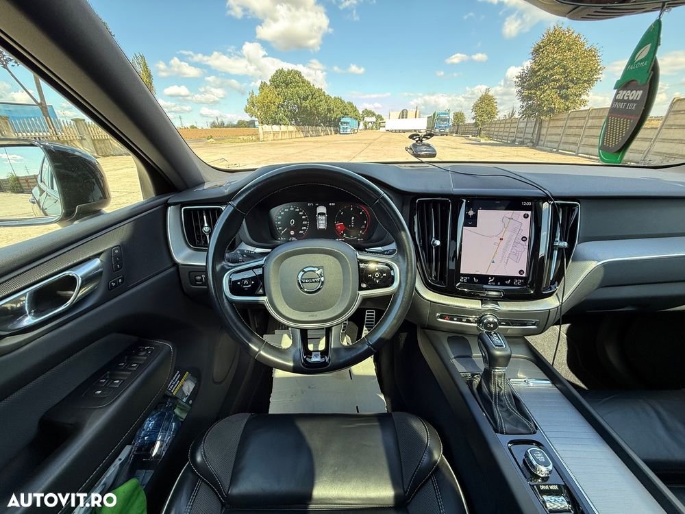 Volvo XC 60 D4 Geartronic RDesign - 23
