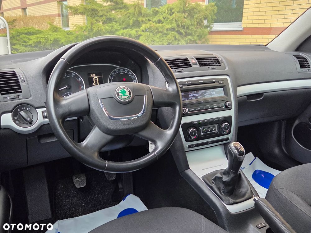 Skoda Octavia - 23