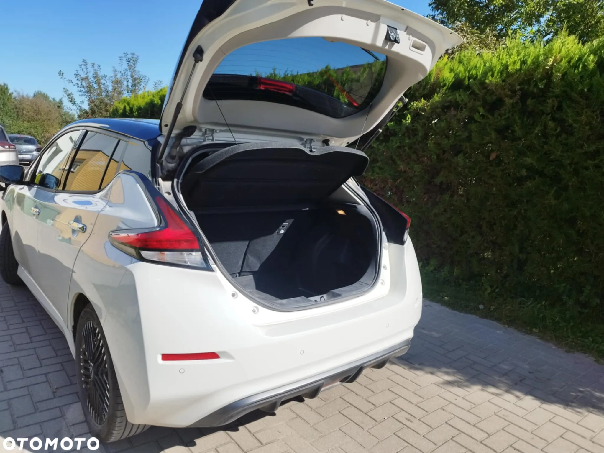 Nissan Leaf 40kWh N-Connecta - 8