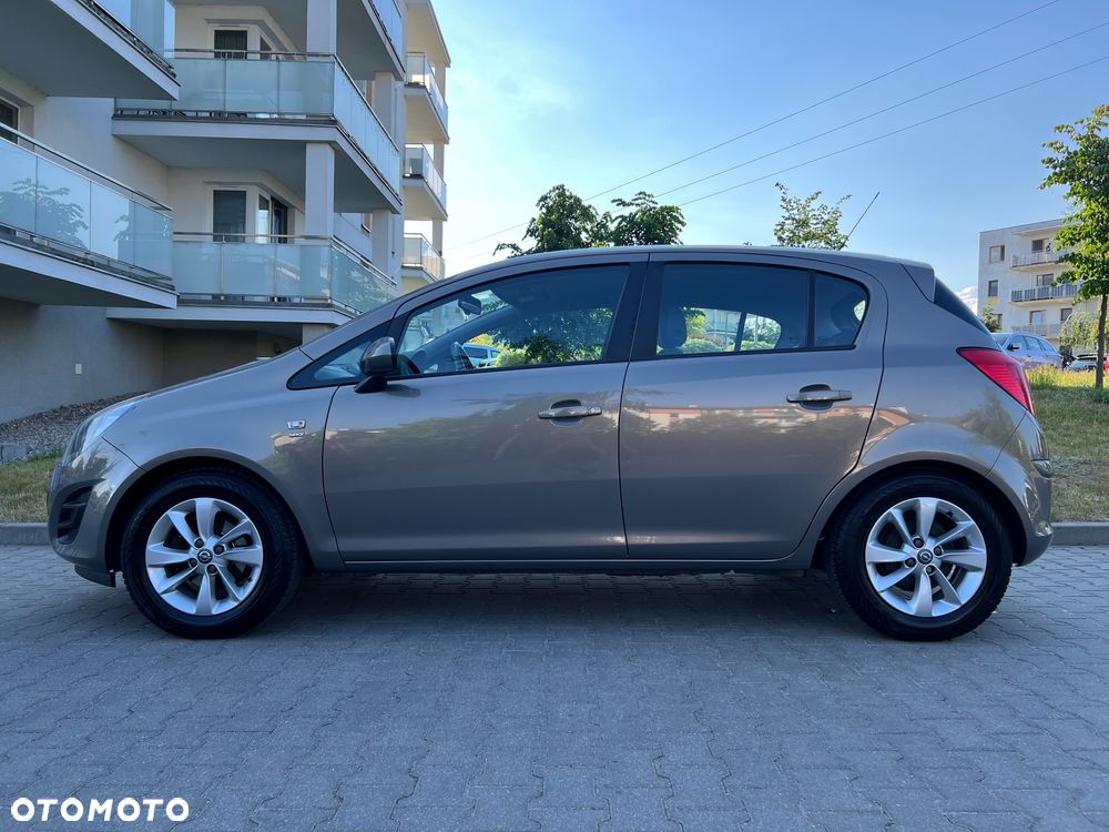 Opel Corsa 1.4 16V Energy - 8