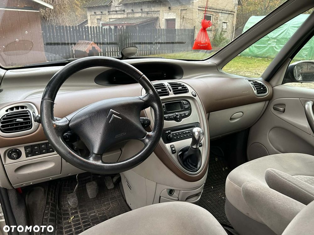 Citroën Xsara Picasso 1.6 16V Exclusive - 6