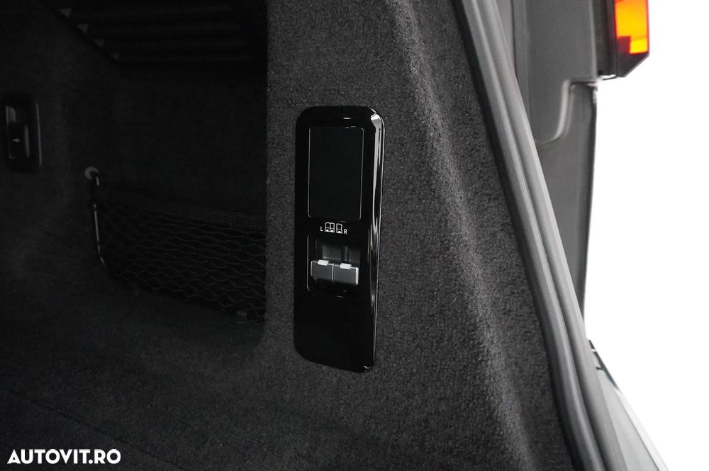 Land Rover Range Rover Sport 3.0 I6 P400 MHEV Dynamic HSE - 40