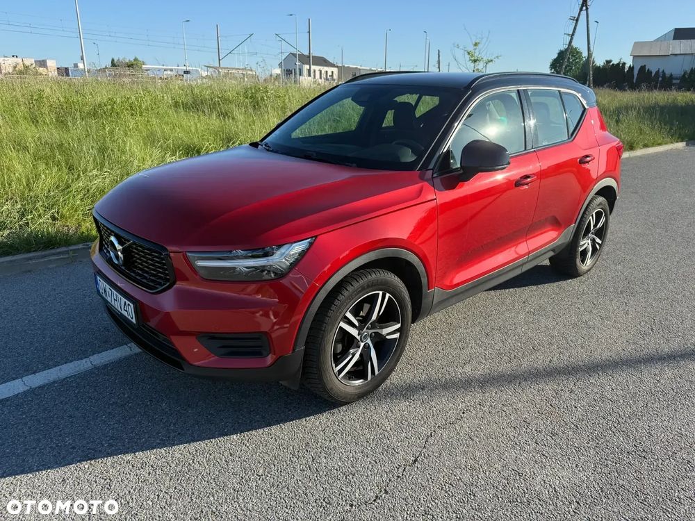 Volvo XC 40 T4 R-Design - 1