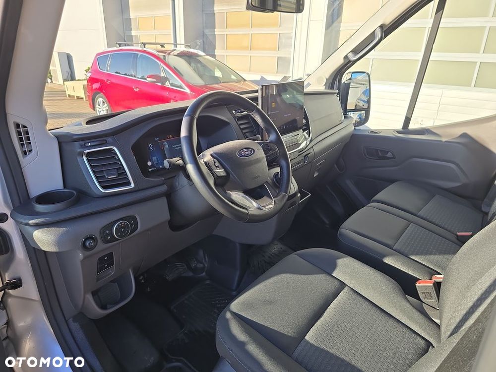 Ford Transit - 15