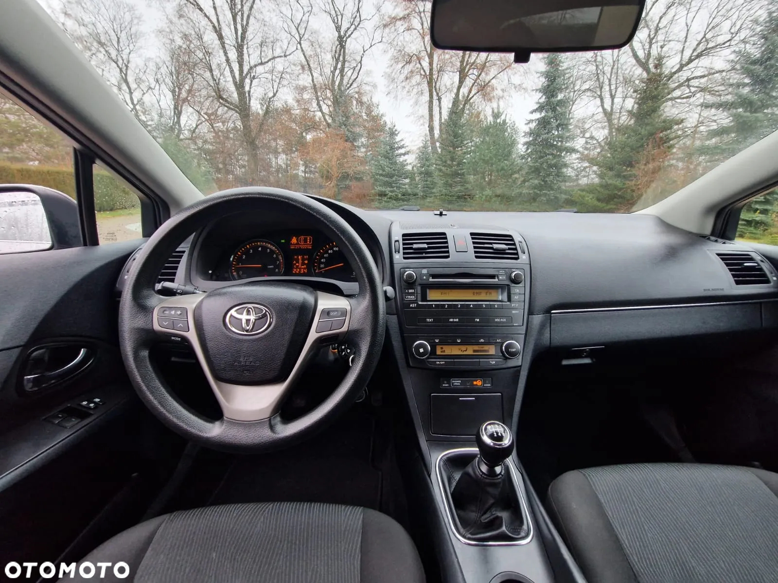 Toyota Avensis - 6