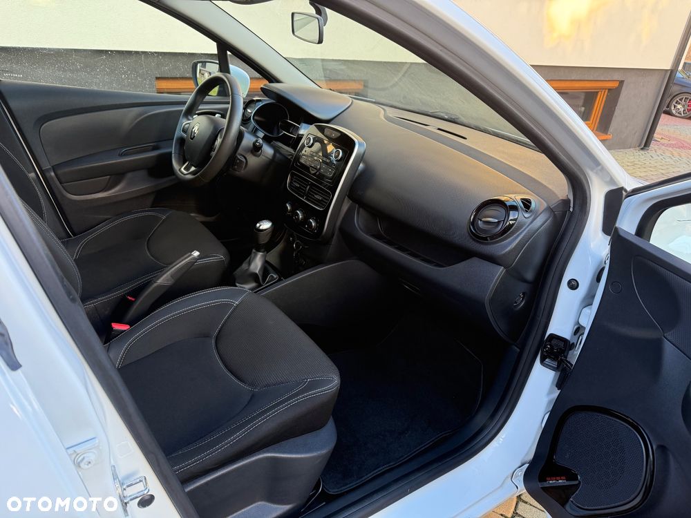 Renault Clio TCe 90 Limited - 10