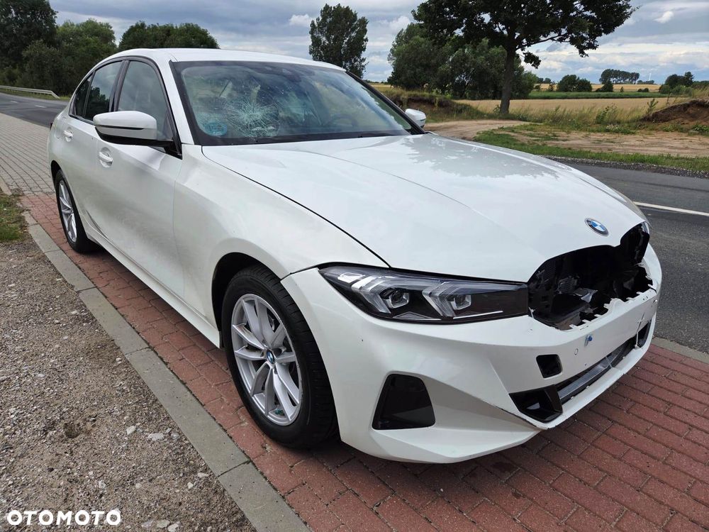BMW Seria 3 320i GPF - 6