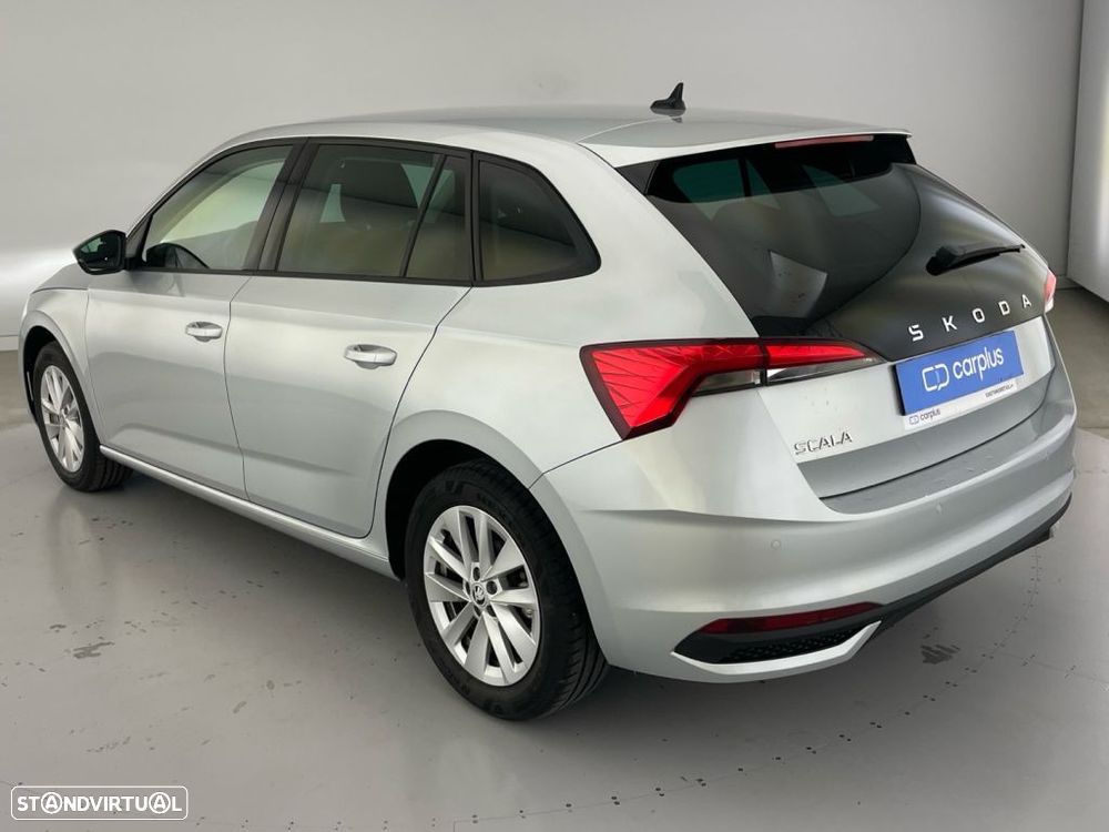 Skoda Scala 1.0 TSI DSG — fotografia 25