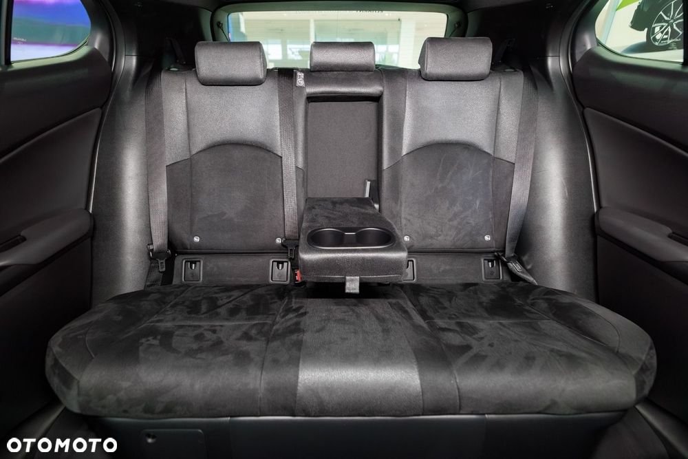 Lexus UX - 20