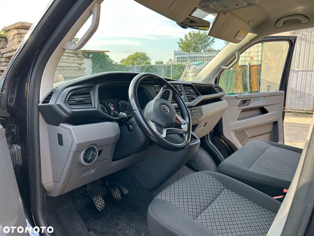 Volkswagen Caravelle 2.0 TDI L1 Comfortline - 11