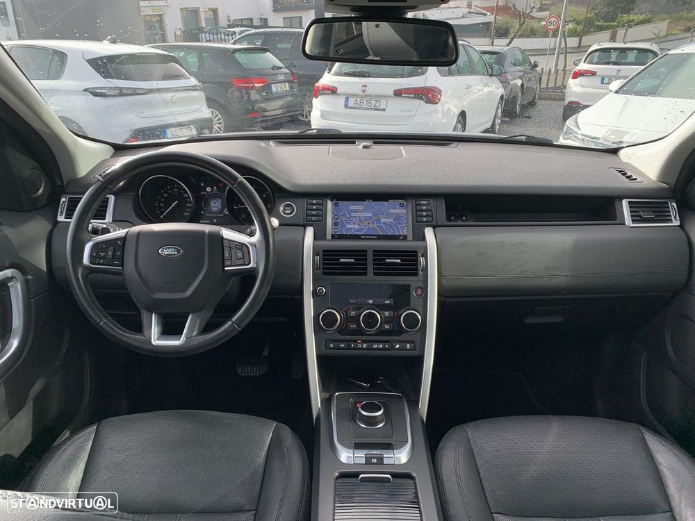 Land Rover Discovery Sport 2.0 TD4 HSE Luxury 7L Auto - 24