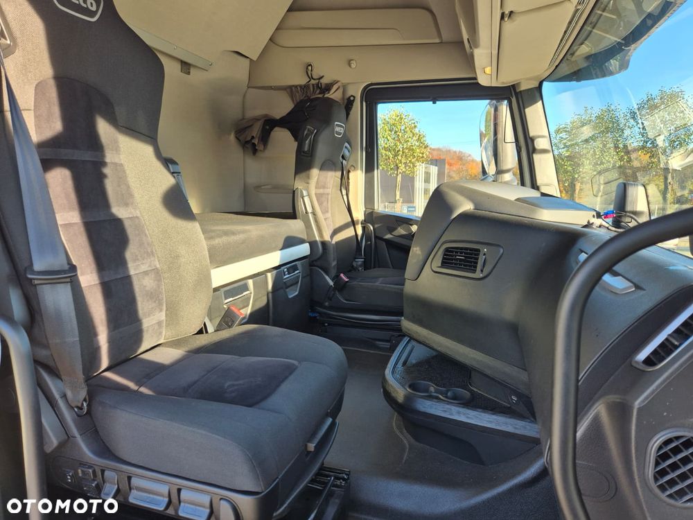 Iveco S-WAY 460 LNG / MEGA / INTARDER - 11