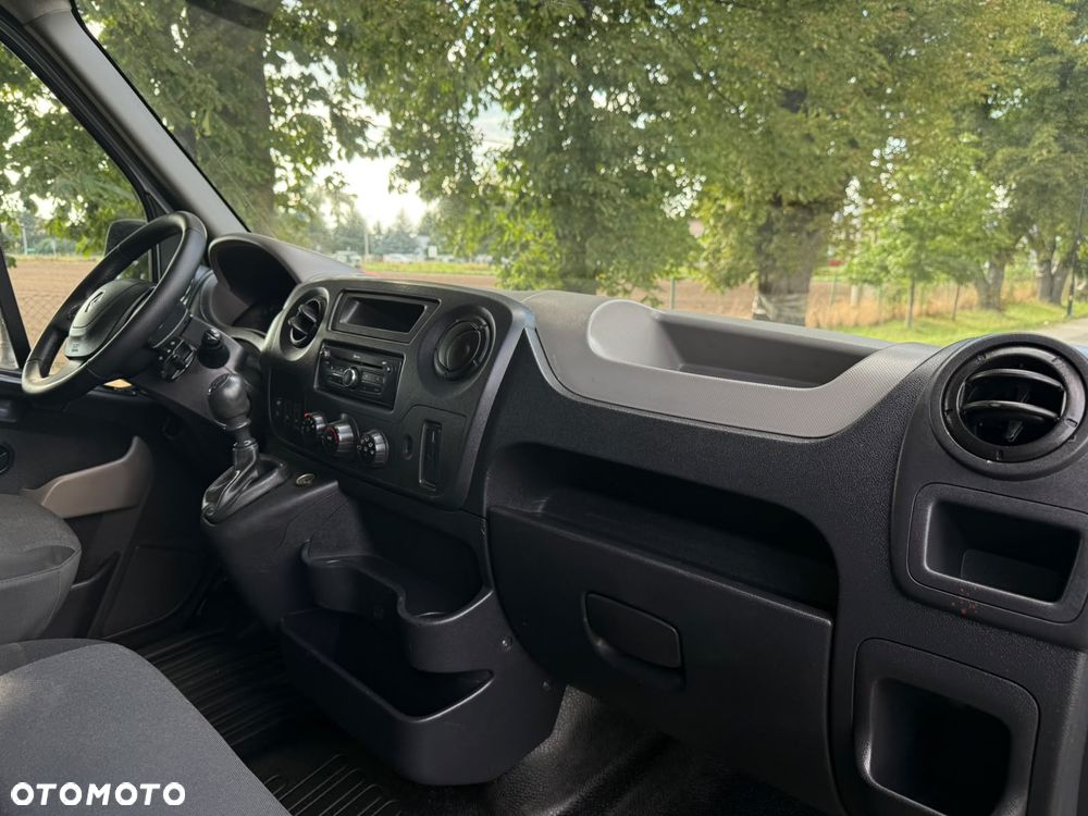 Renault Master - 15