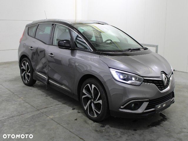 Renault Scenic - 21