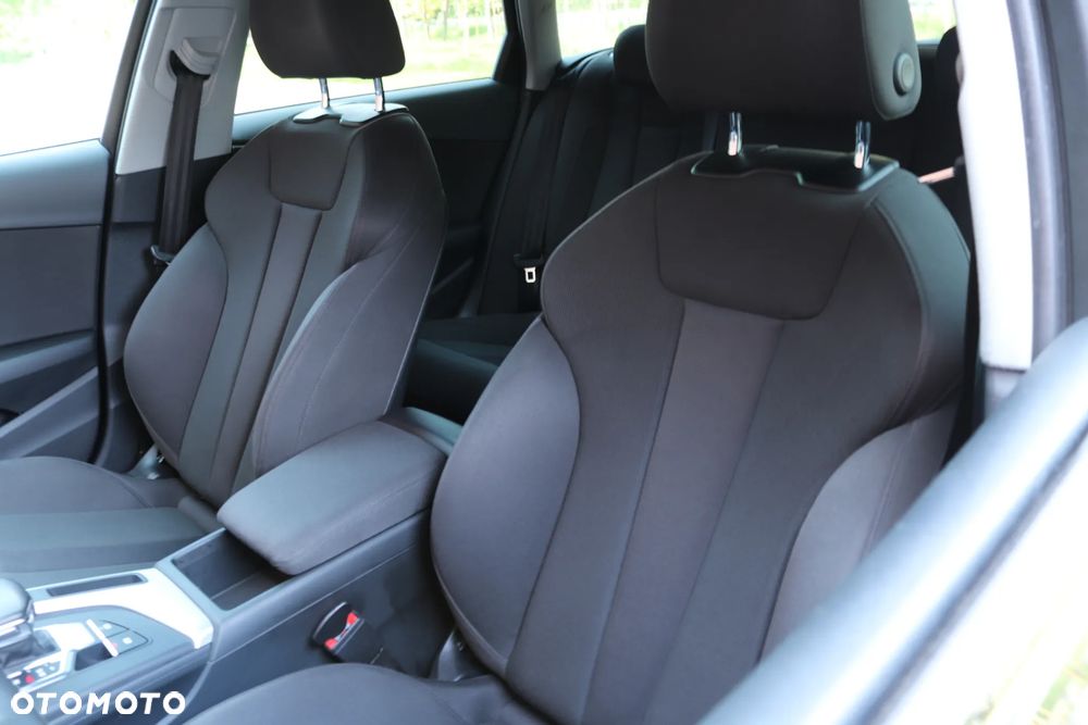 Audi A4 Avant - 10