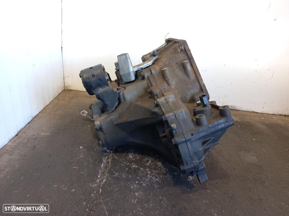 CAIXA DE VELOCIDADES CHRYSLER NEON PL2000 - 1