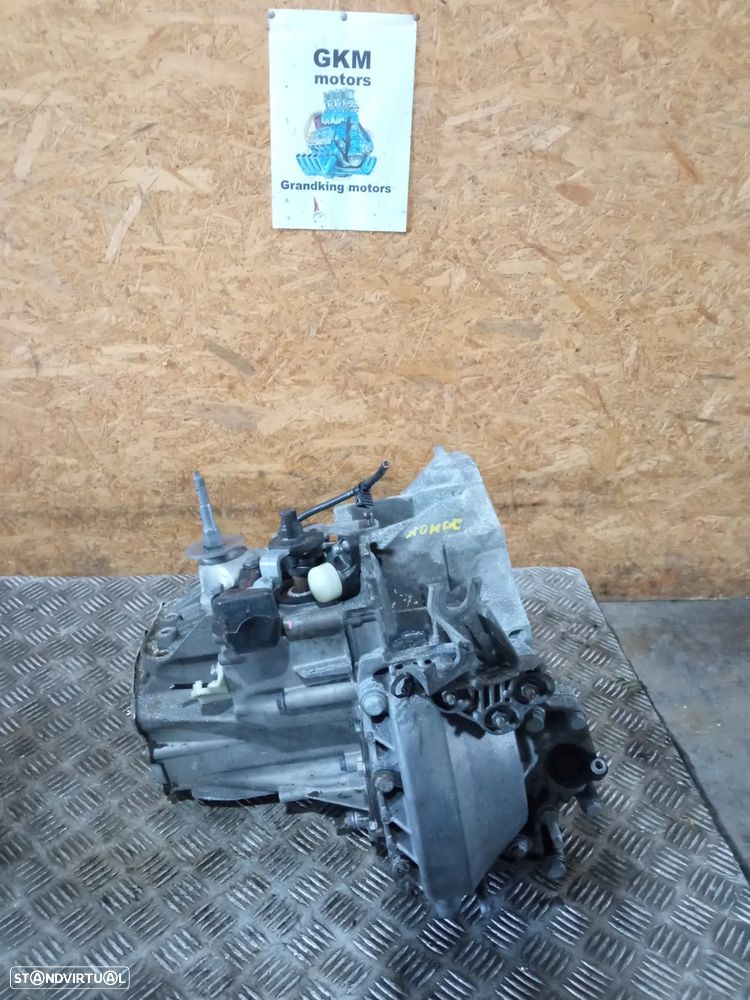 Caixa de velocidades Peugeot 5008 2.0Hdi REF: 20MB26 (C4 Picasso) - 2