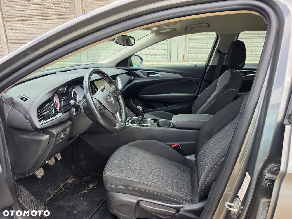Opel Insignia - 9