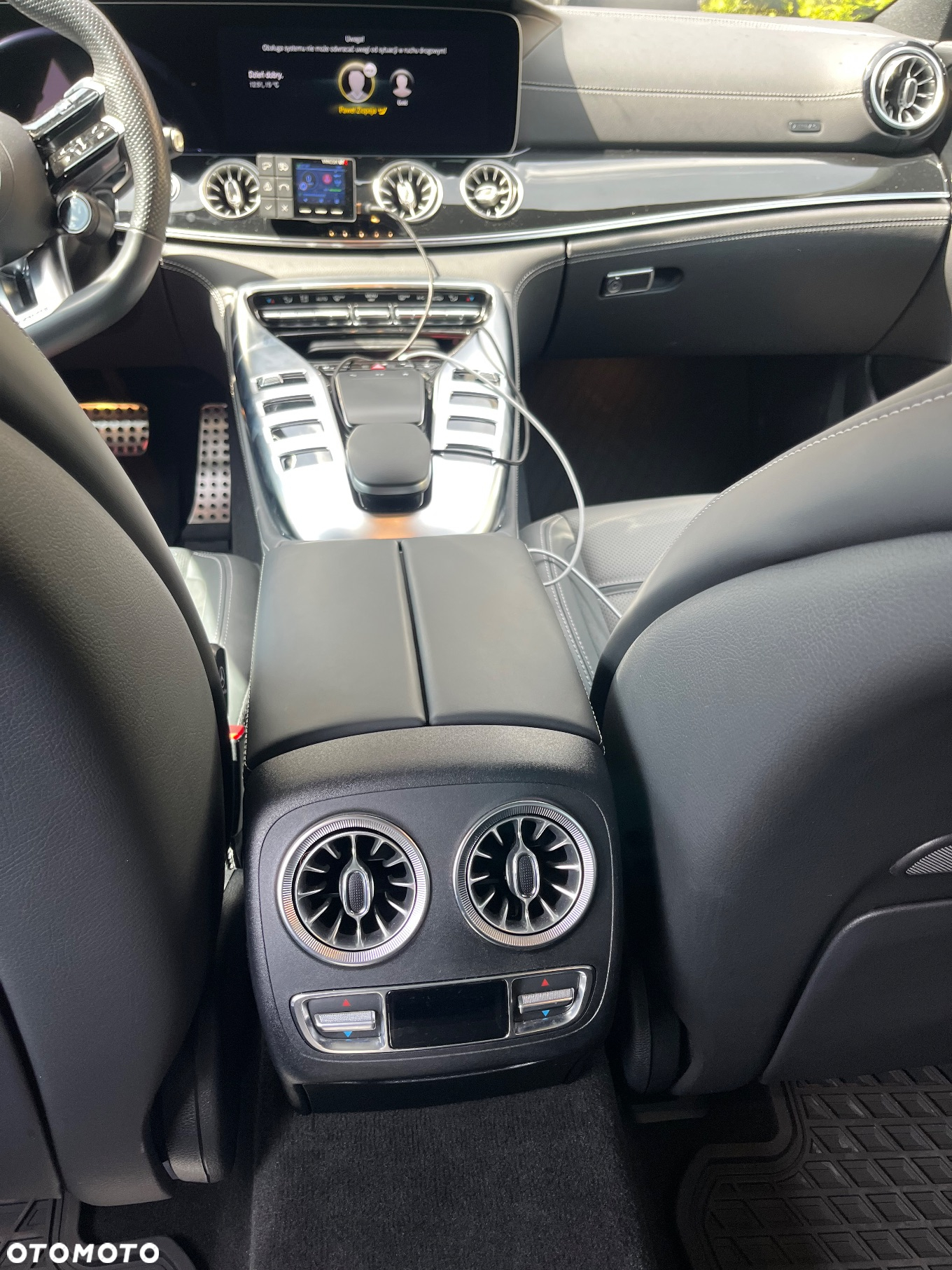 Mercedes-Benz AMG GT 55 4Matic+ - 14