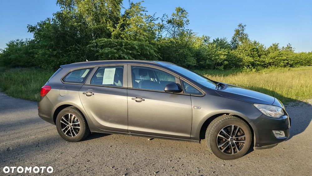 Opel Astra - 9