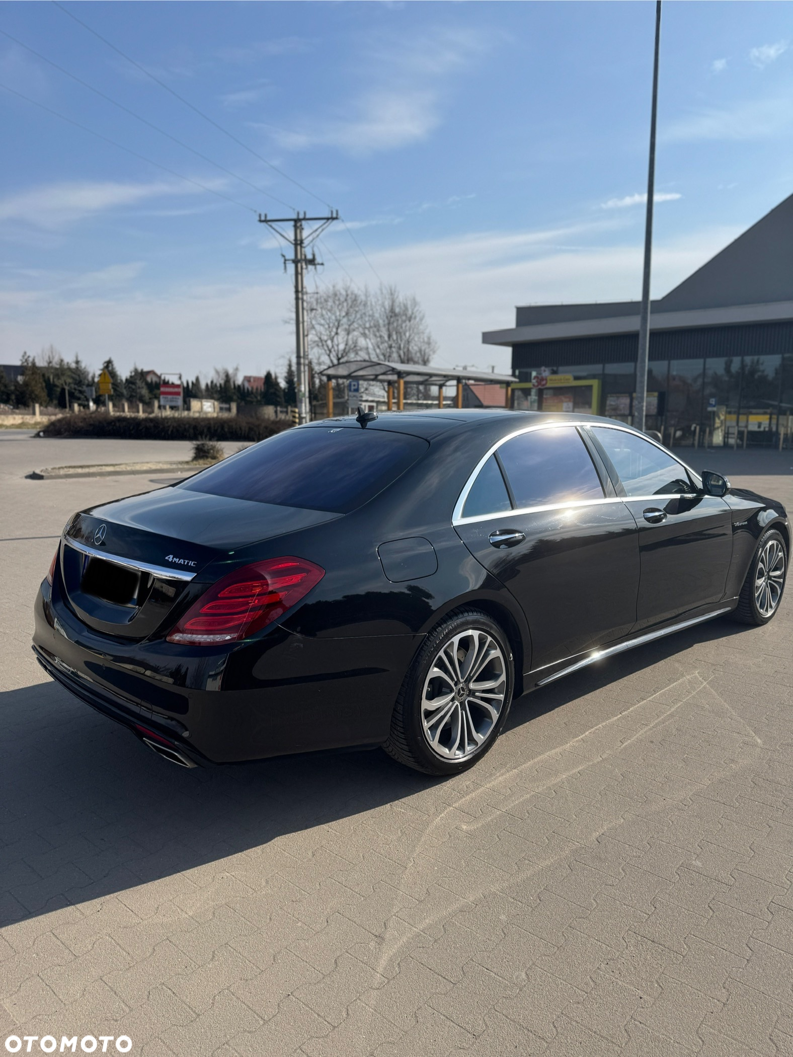 Mercedes-Benz Klasa S 500 4-Matic L 9G-TRONIC - 26