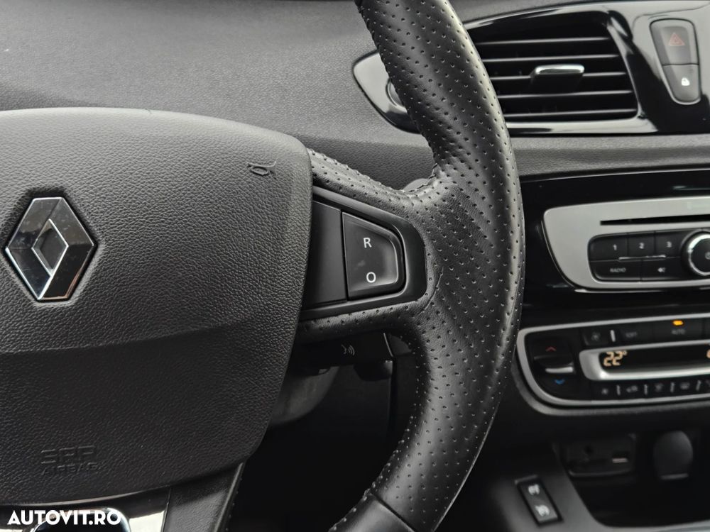 Renault Scenic ENERGY dCi 130 BOSE EDITION - 17