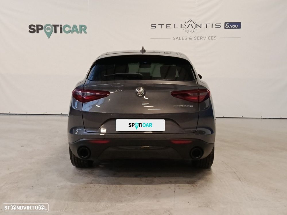 Alfa Romeo Stelvio 2.2 D Sprint AT8 - 7