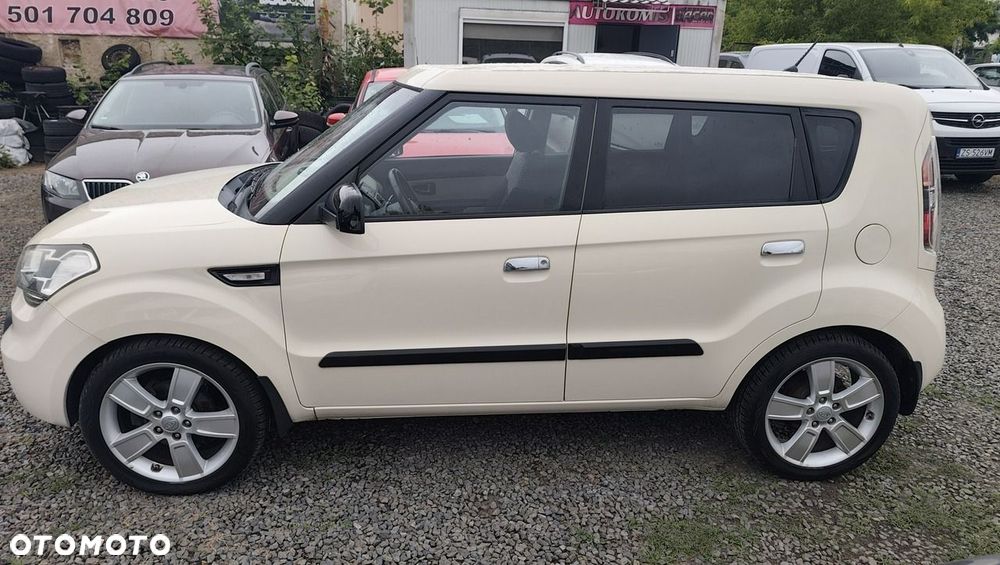 Kia Soul 1.6 CVVT - 8