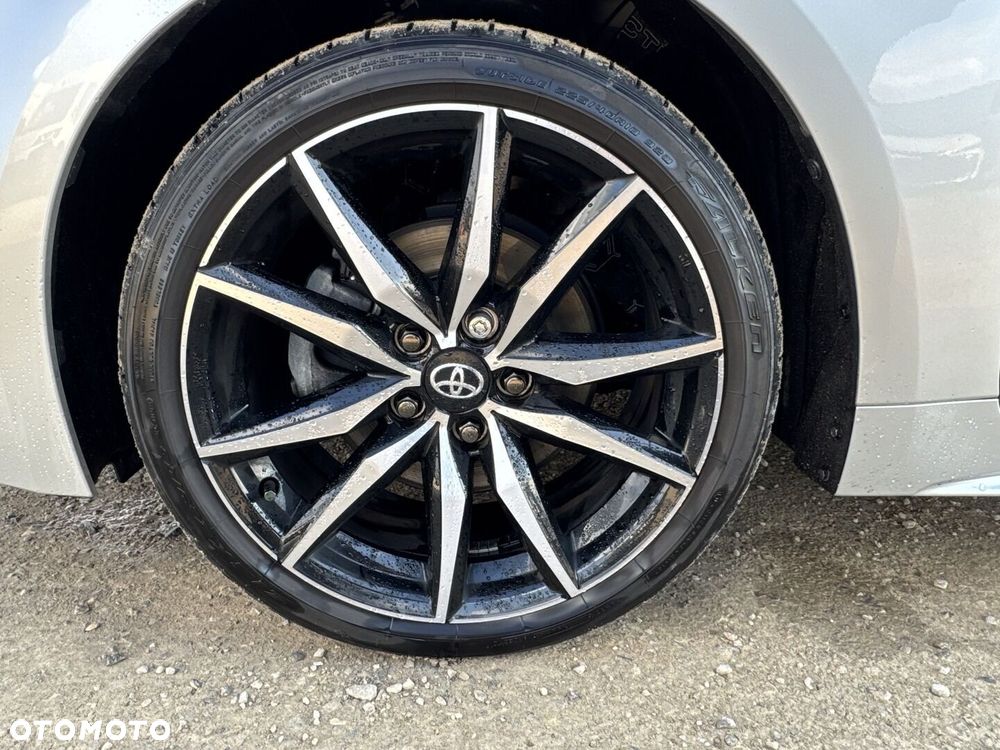 Toyota Corolla 2.0 Hybrid GR Sport Dynamic - 14