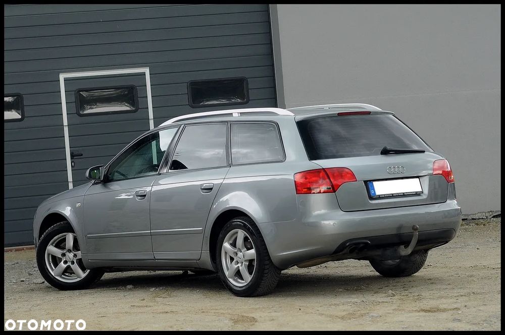 Audi A4 Avant - 4