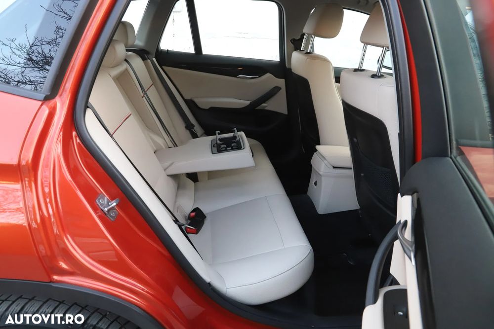 BMW X1 xDrive18d Aut. Sport Line - 8