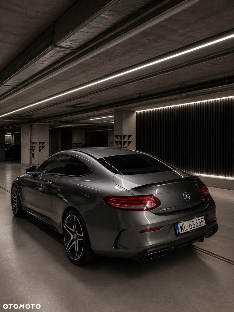 Mercedes-Benz Klasa C AMG 63 - 3