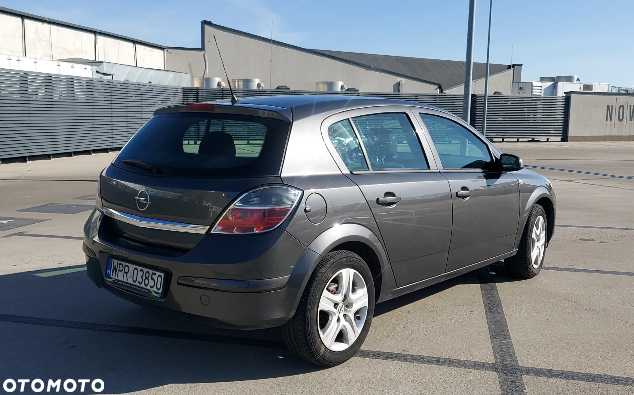 Opel Astra III 1.6 Enjoy - 4